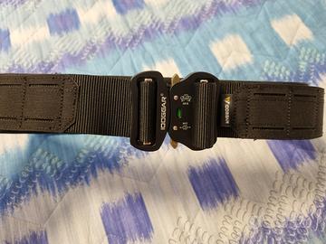 Cinturone con sistema molle e sottocintura