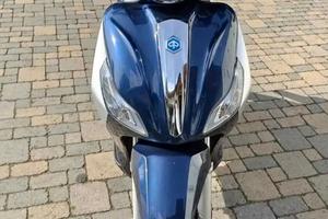 Scooter Piaggio Medley 150 ABS del 2020
