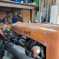  trattore agricolo d'epoca