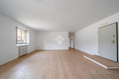 3 LOCALI A REGGIO NELL'EMILIA