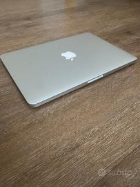 Macbook Pro Retina 13" (early 2015)