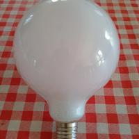 Lampadina LED E27 usata – funzionante