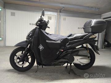 coperta termoscudo tucano urbano sh 300 R064