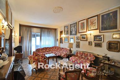 SALONE E QUATTRO CAMERE INIZIO VIA IMPRUNETA