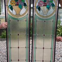 Coppia di antine, vetrate artistiche antiche