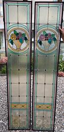 Coppia di antine, vetrate artistiche antiche