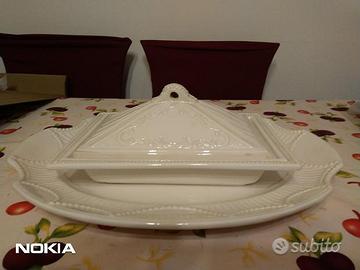 Portavivande in porcellana con coperchio