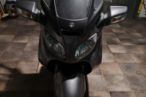 Suzuki burgman