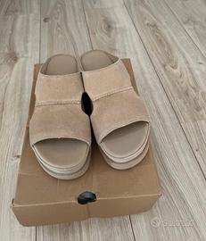 Sandali Ugg