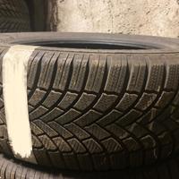 Pneumatici Bridgestone 235/55/19 - 75%