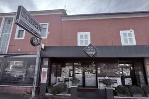 Locale commerciale, bar