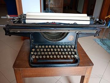 Macchina da scrivere d'epoca Seidel & Naumann