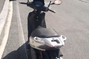 Scooter kimco 200