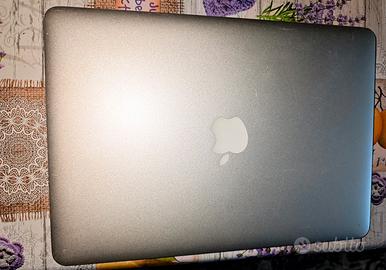 MacBook air 13 pollici i5 8Ram 2015/6 128flash