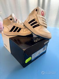 Scarpe adidas play bimbo numero 22