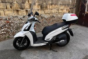 Kymco People 300gti abs