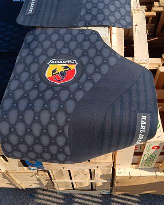 SET di tappetini in gomma 3D Seat Ibiza 5 HB dal 2017