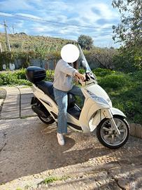 Peugeot Geopolis 300 cc 2014