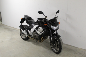 Kawasaki z750 per hypermotard