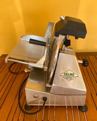 Affettatrice elettrica