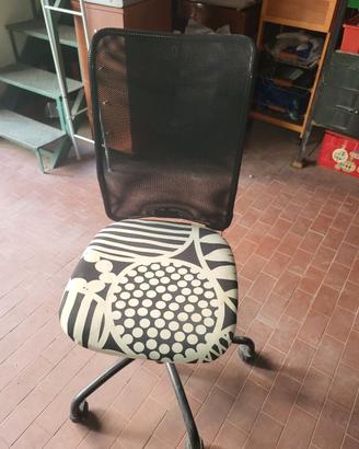 sedia con rotelle