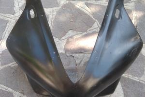 Yamaha R1 anno 2000 carena anteriore vetroresina 