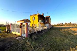 CASA INDIPENDENTE A MONTEU DA PO