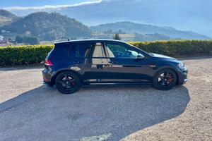 Volkswagen Golf GTI 7.5 Performance 245 CV