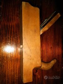 Pialla da legno  lunghezza 25 cm.