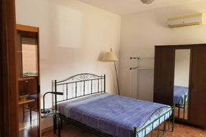 Camere singole molto ampie e luminose