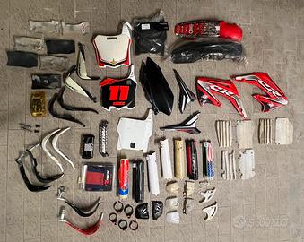 Plastiche CR & CRF 250/450