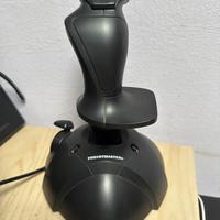 Joystick professionale Thrustmaster