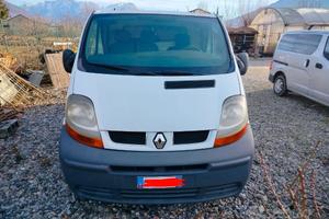 furgone traffic Renault 