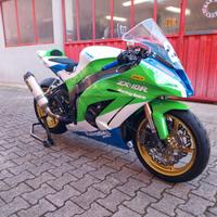 Kawasaki zx10r pronto pista