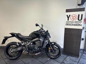 YAMAHA MT-09 MT-09