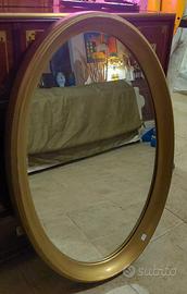 Specchio Vintage  con cornice  dorata