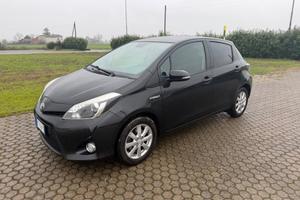 Toyota Yaris 1.5 Hybrid 5 porte Lounge