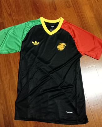 t-shirt nazionale Jamaica taglia L nuova mai usata