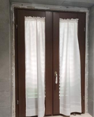 Finestre e Finestroni in legno con doppio vetro