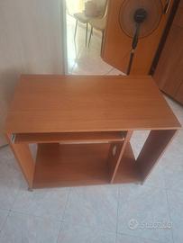 Scrivania Porta Computer in Legno