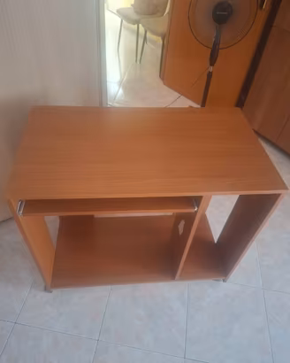 Scrivania Porta Computer in Legno