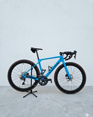 Canyon Endurace CF 8 Ultegra Disc carbonio