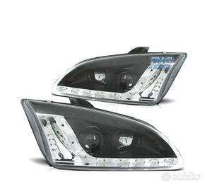 FARI FORD FOCUS 04-08 LUCE DIURNA A LED FONDO NERO