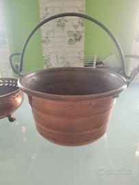 calderone +porta vaso in rame vintage 