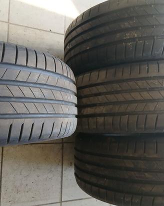 Bridgestone Turanza T005 225/45 R18 91V – Set 4 go