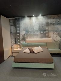 Camera da letto nuova d'esposizione