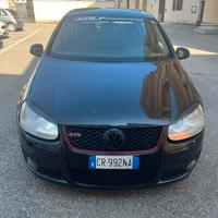 Golf 5 140 CV