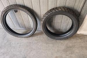 GOmme moto Karoo street