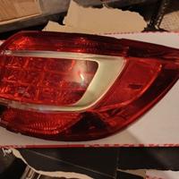 FARI POSTERIORI KIA SPORTAGE 1.7 DEL 2013