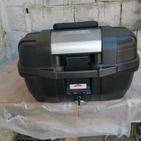 Givi  Bauletto kappa Garda 52litri.
